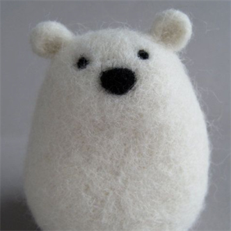 Textiles: Youth/Adult Felted Winter Animals Workshop (ages 8+ with adult)
