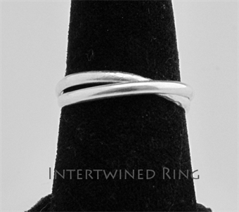 5550. Taste of Art - Silver Intertwined Rings