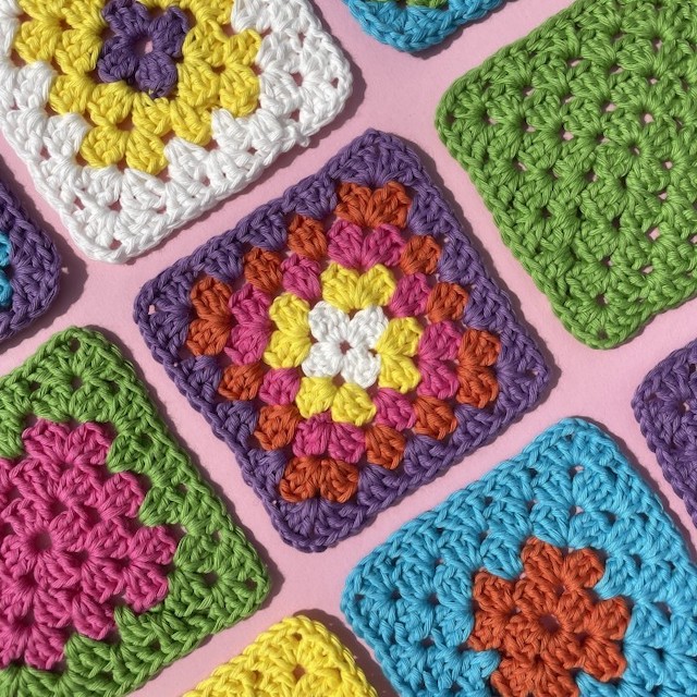 Class Image introduction to Granny Square Crochet