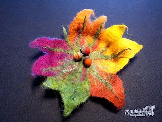 Class Image Wet Felted Leaf Bowl Textiles Workshop