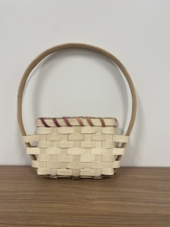 Class Image Williamsburg Wall Basket