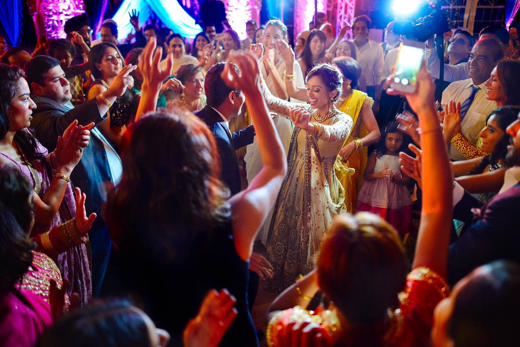Class Image Wedding Photography Lighting Workshop. Understanding Light for Every Moment