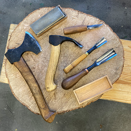Class Image Sharpening for Woodcarving